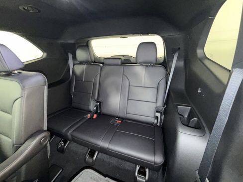 New 2026 GMC Acadia Elevation w/ Elevation Premium Package image 25