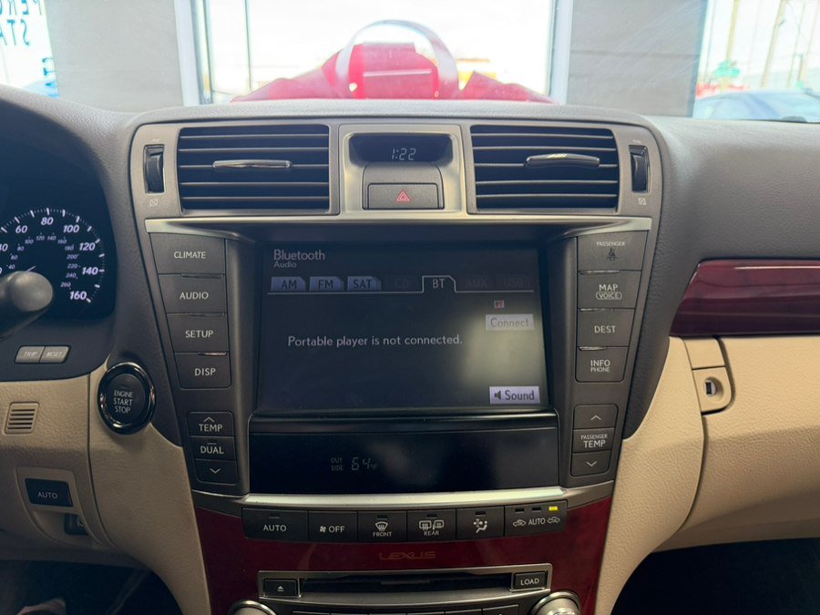 Used 2011 Lexus LS 460 w/ Comfort Pkg RWD image 60