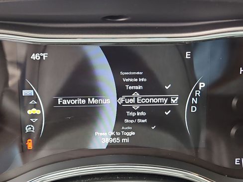 Used 2021 Jeep Grand Cherokee Limited w/ Trailer Tow Group IV image 22