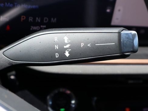 New 2025 Buick Envision Sport Touring image 13