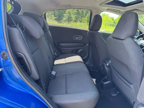 Used 2021 Honda HR-V EX image 12