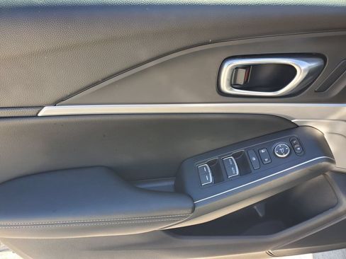 Certified 2025 Acura Integra A-Spec FWD image 19