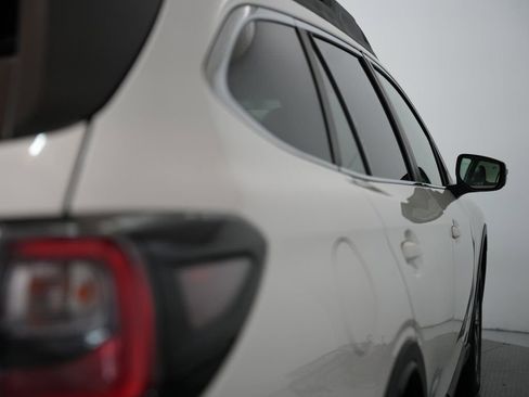 Used 2020 Subaru Outback Limited XT image 72