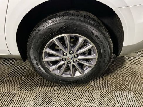 Used 2024 Buick Enclave Essence w/ Trailering Package, 5000 lbs. FWD image 10