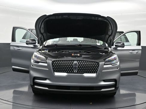 Used 2023 Lincoln Aviator Reserve image 39