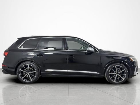 Used 2022 Audi SQ7 Premium Plus w/ SQ7 Executive Package image 6