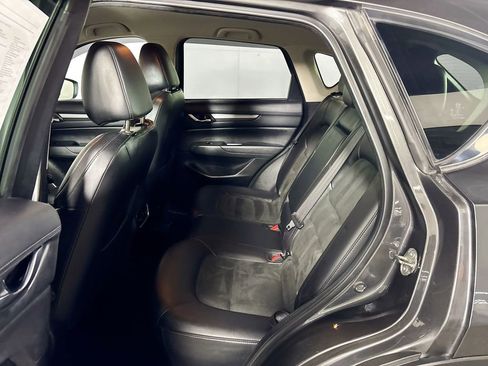 Used 2019 MAZDA CX-5 Touring image 19