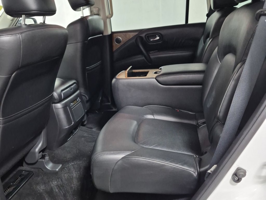 Used 2022 Nissan Armada SL w/ Captain's Chairs Package RWD image 4
