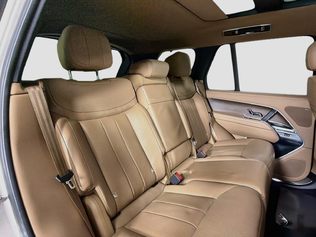 Certified 2023 Land Rover Range Rover SE AWD/4WD image 29