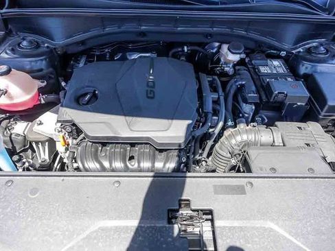 Used 2023 Kia Sorento S w/ Panoramic Sunroof Package FWD image 33
