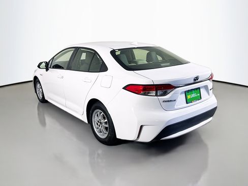 Used 2021 Toyota Corolla LE image 7