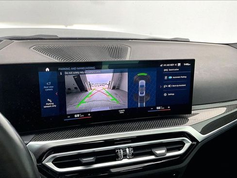 Used 2024 BMW M2 w/ Lighting Package image 27