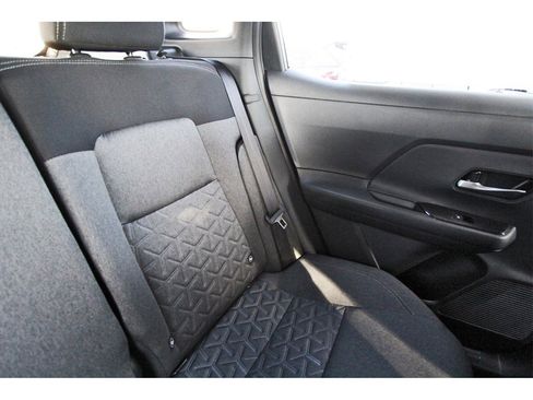 New 2026 Nissan Kicks SV w/ SV Premium Package image 12