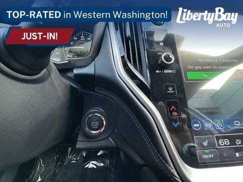 Used 2025 Subaru Outback Limited image 16