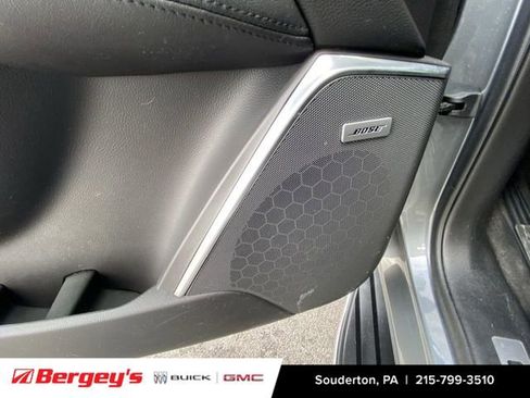 Used 2020 Cadillac Escalade Luxury image 26