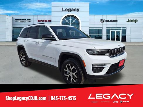 Used 2025 Jeep Grand Cherokee Limited AWD/4WD image 1