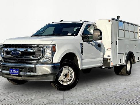 Used 2022 Ford F350 XL w/ Power Equipment Group image 3