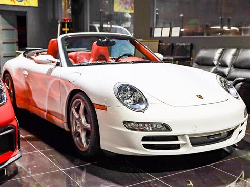 Used 2006 Porsche 911 Carrera S RWD image 4