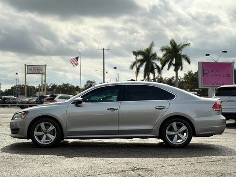 Used 2012 Volkswagen Passat 2.5 SE image 4