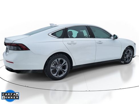 Used 2025 Honda Accord EX-L image 4