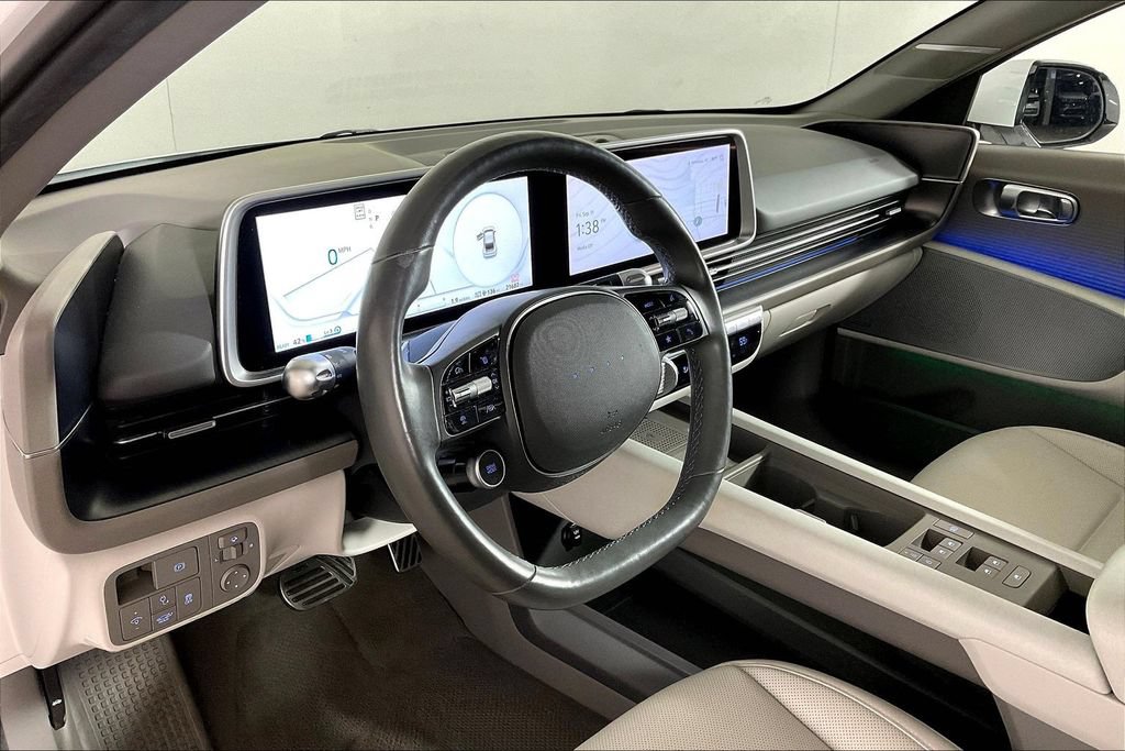 Used 2023 Hyundai Ioniq 6 Limited RWD image 14
