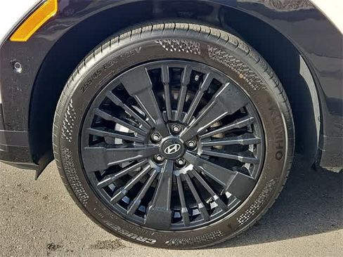 Certified 2025 Hyundai Santa Fe Calligraphy image 13