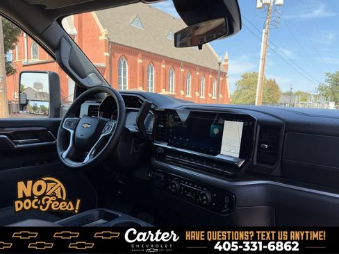 Used 2025 Chevrolet Silverado 2500 LT AWD/4WD image 26