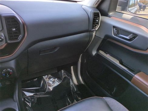 Used 2022 Ford Bronco Sport Outer Banks w/ Tech Package image 17