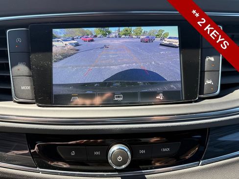 Used 2023 Buick Enclave Essence w/ Experience Buick Package AWD/4WD image 27