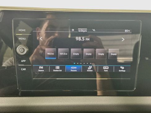 Used 2025 Volkswagen Jetta Sport FWD image 21