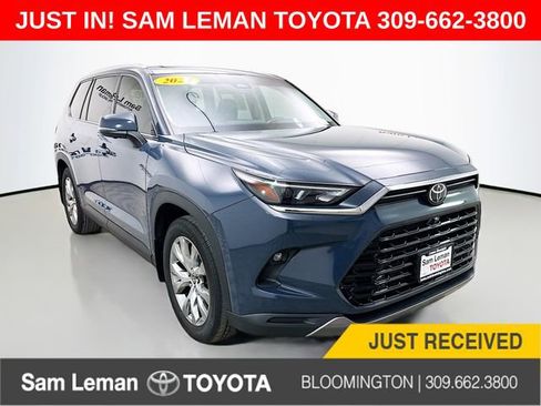 Used 2024 Toyota Grand Highlander FWD image 1