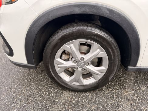 Certified 2024 Honda HR-V LX image 7