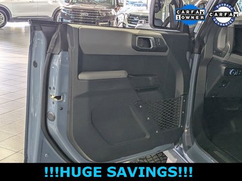 Used 2023 Ford Bronco Big Bend w/ Sasquatch Package image 17