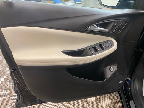 Used 2024 Buick Encore GX Avenir w/ Avenir Convenience Package FWD image 21