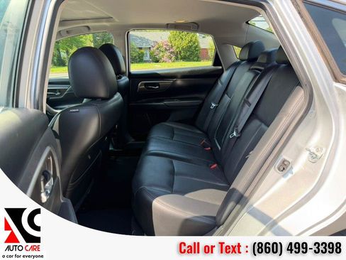 Used 2015 Nissan Altima 2.5 SL w/ Technology Package FWD image 15