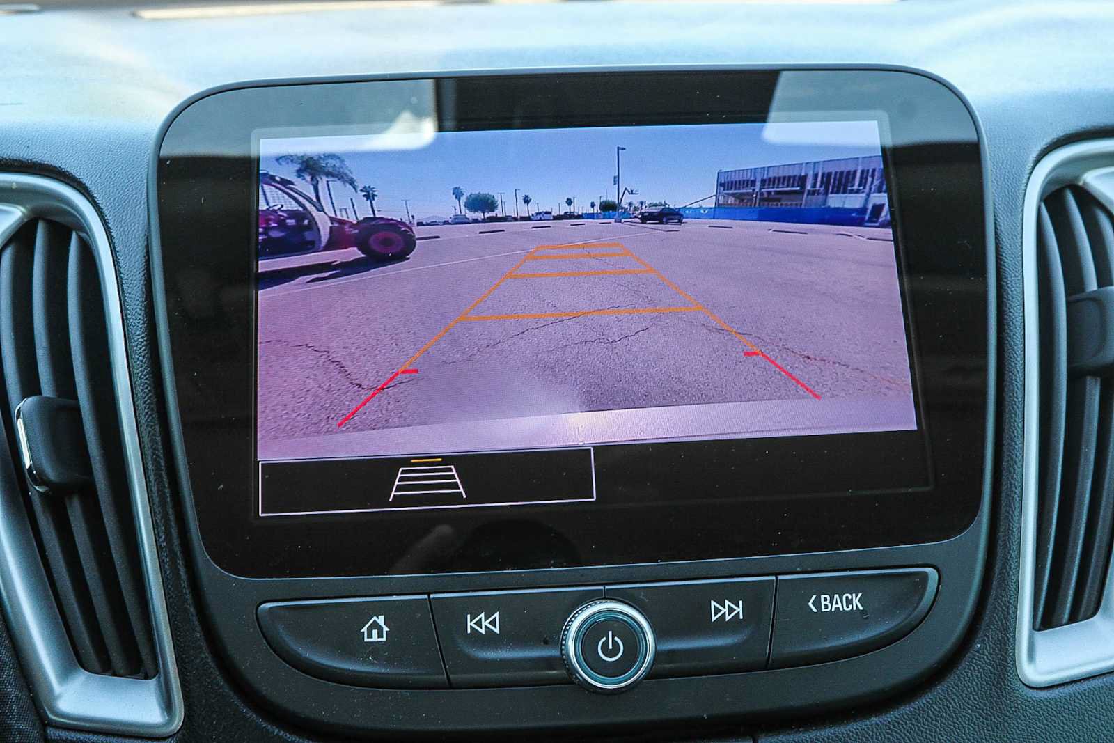 Used 2024 Chevrolet Malibu LS FWD image 23