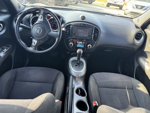 Used 2012 Nissan Juke SV image 21