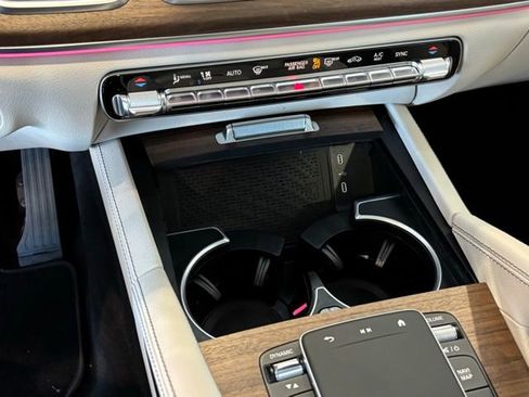 New 2026 Mercedes-Benz GLE 350 4MATIC image 19