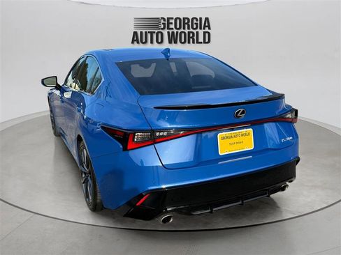 Used 2022 Lexus IS 350 F Sport image 3