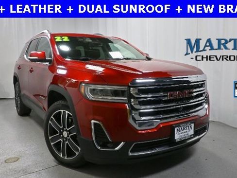Certified 2022 GMC Acadia SLT w/ Technology Package image 1