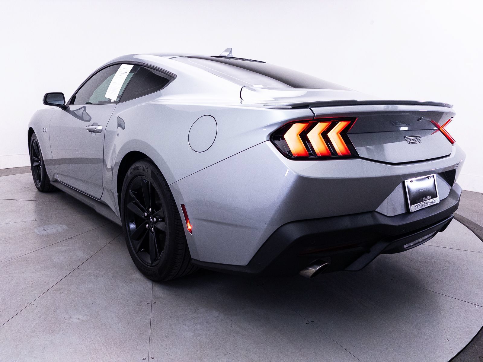 Used 2024 Ford Mustang GT RWD image 15