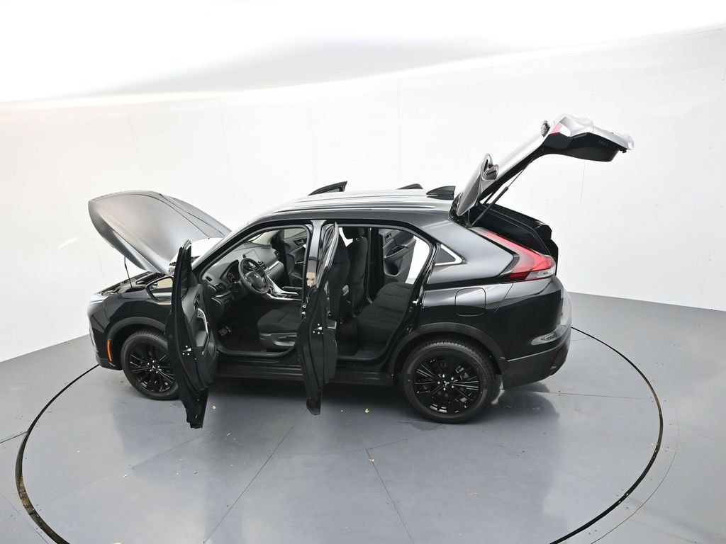 Used 2022 Mitsubishi Eclipse Cross LE AWD/4WD image 29