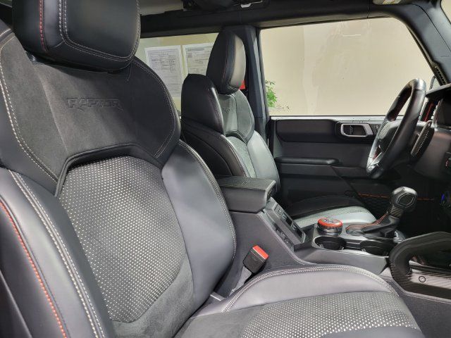 Used 2025 Ford Bronco Raptor AWD/4WD image 16