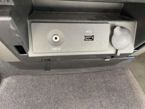 Used 2013 Ford F150 XLT w/ XLT Chrome Pkg AWD/4WD image 23