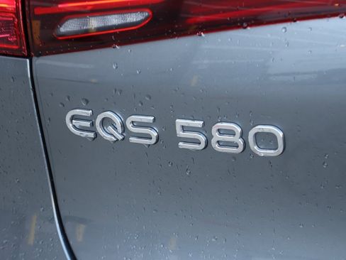 Certified 2023 Mercedes-Benz EQS 580 4MATIC SUV image 8