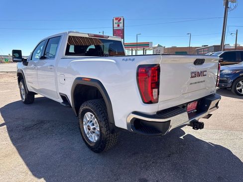 Used 2020 GMC Sierra 2500 SLE w/ SLE Convenience Package image 4