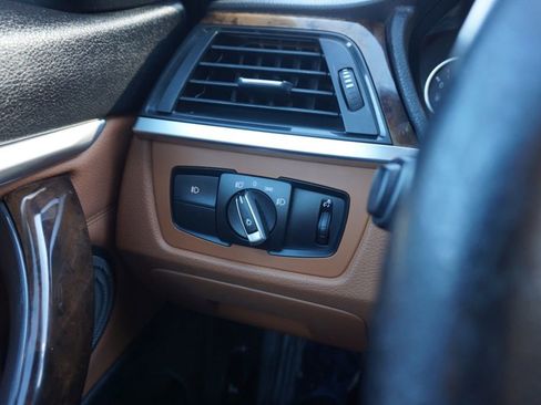 Used 2016 BMW 428i Convertible image 33