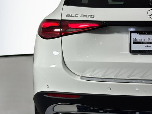 New 2026 Mercedes-Benz GLC 300 image 14