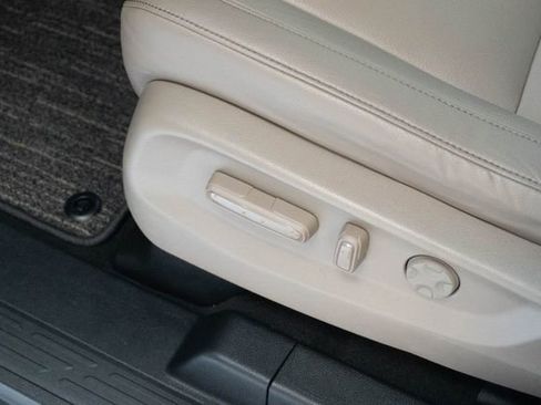 Used 2024 Honda Odyssey EX-L image 16