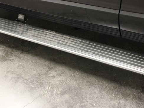 Used 2024 Ford Expedition Limited image 12